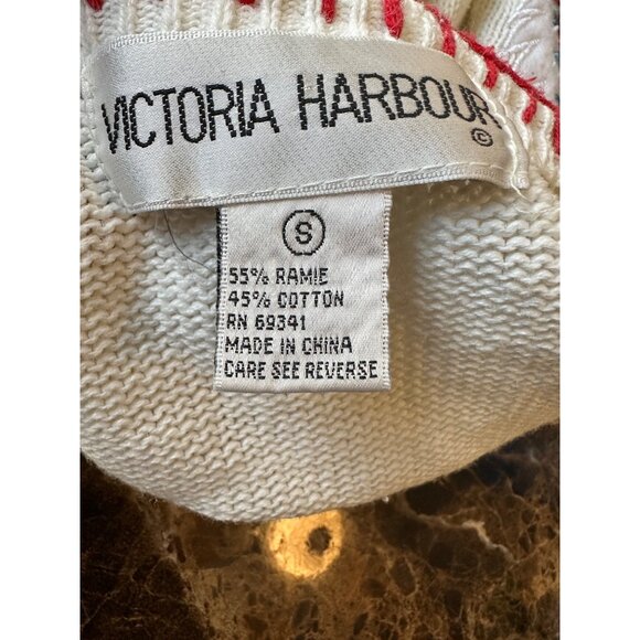 Festive Cardigan with Holiday Embroidery - Picture 10 of 12